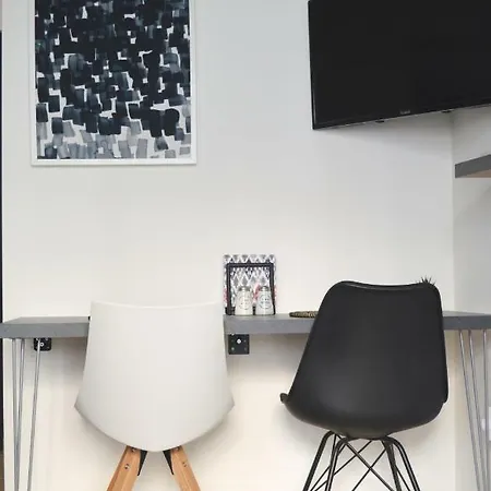 Διαμέρισμα Cosy 3 Close To The City Center