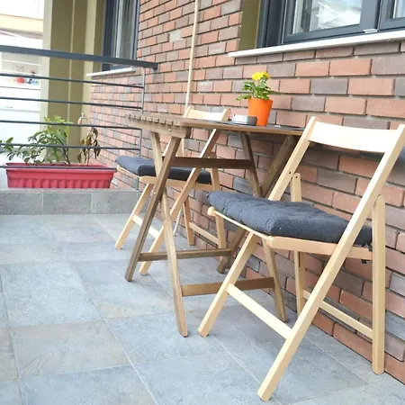Cosy 3 Close To The City Center *